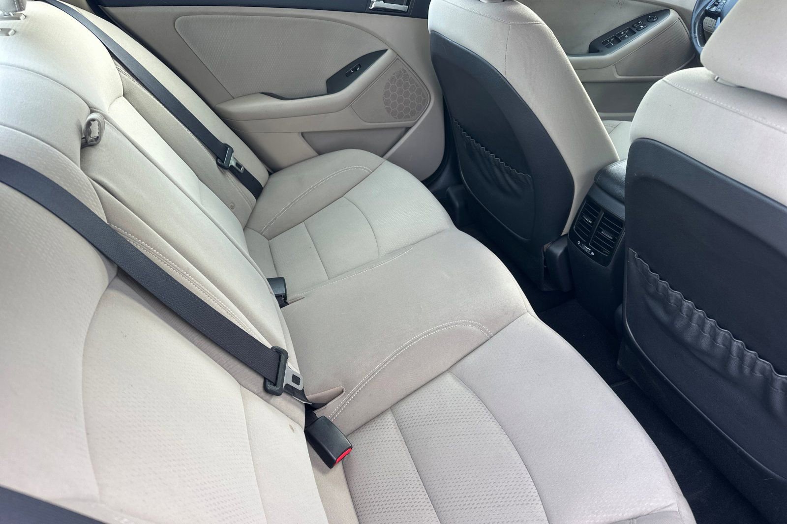 Used 2013 Kia Optima LX w/ Hybrid Convenience Pkg FWD image 16