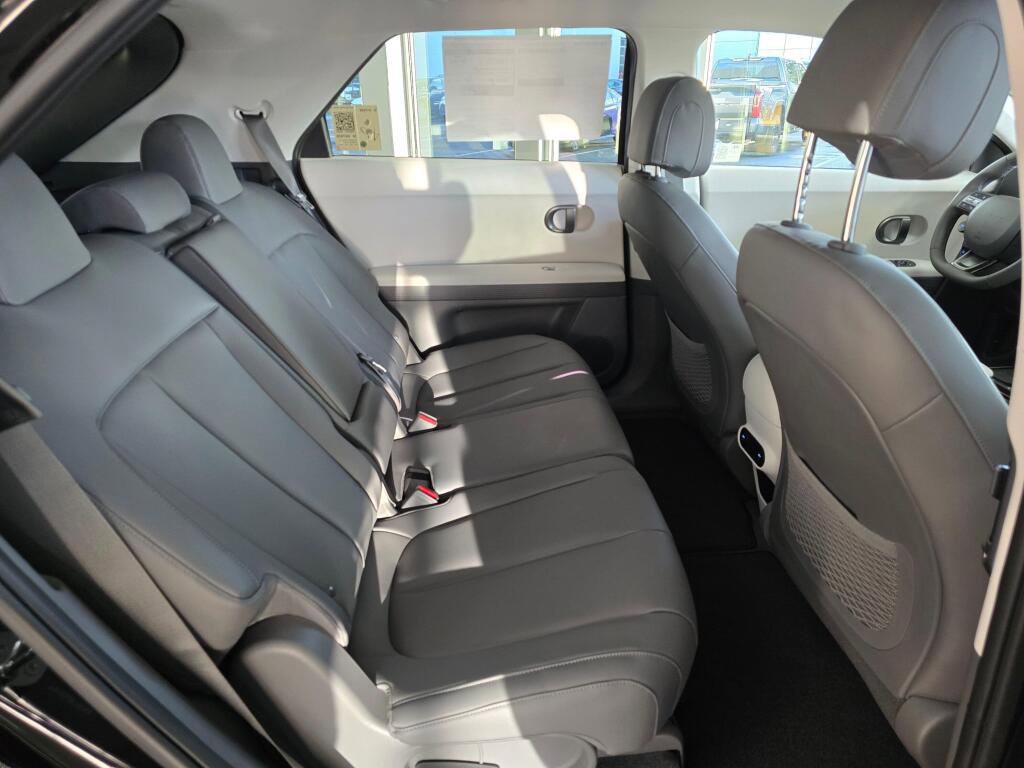 New 2026 Hyundai Ioniq 5 SEL image 32