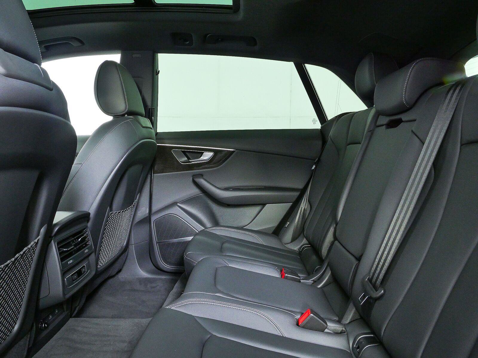 New 2027 Audi Q8 Premium AWD/4WD image 18