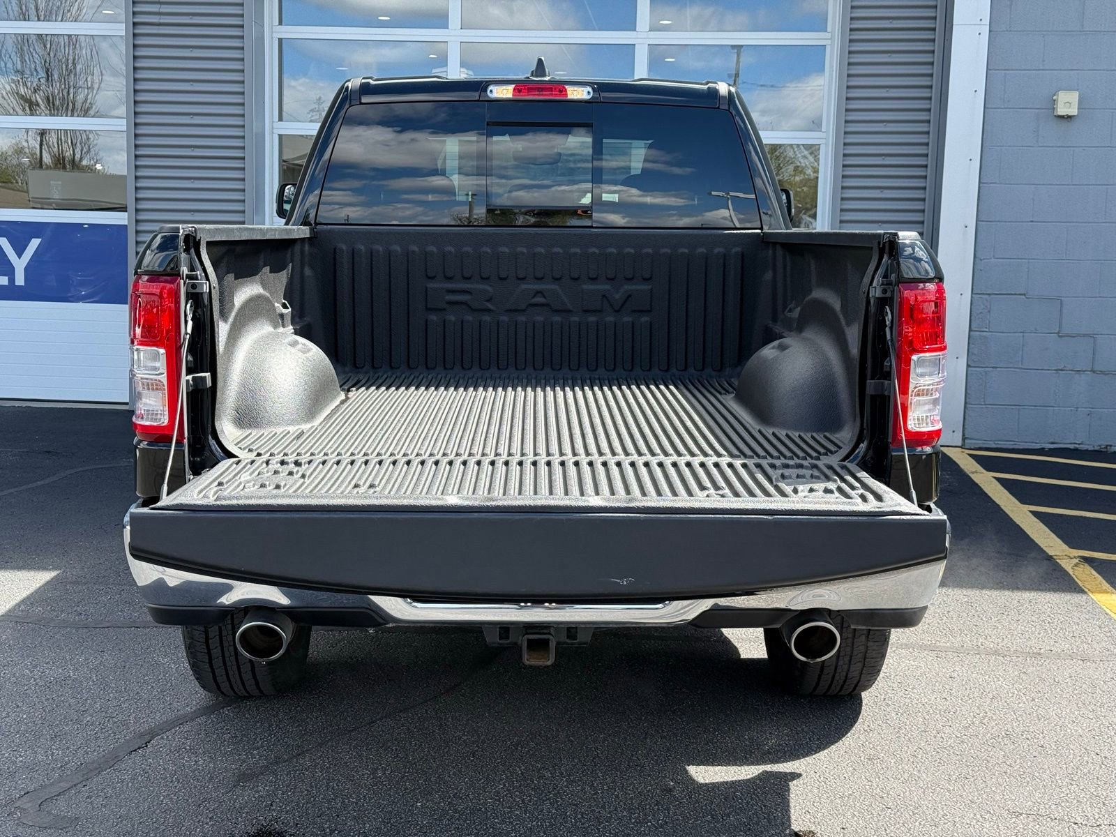 Used 2024 RAM 1500 Big Horn AWD/4WD image 38