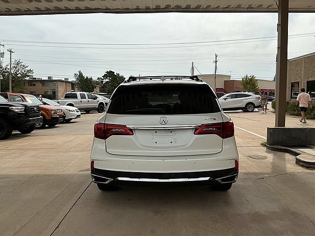 Used 2017 Acura MDX w/ Advance & Entertainment Pac FWD image 6