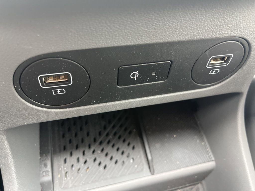 Used 2023 Hyundai Ioniq 5 Limited image 29