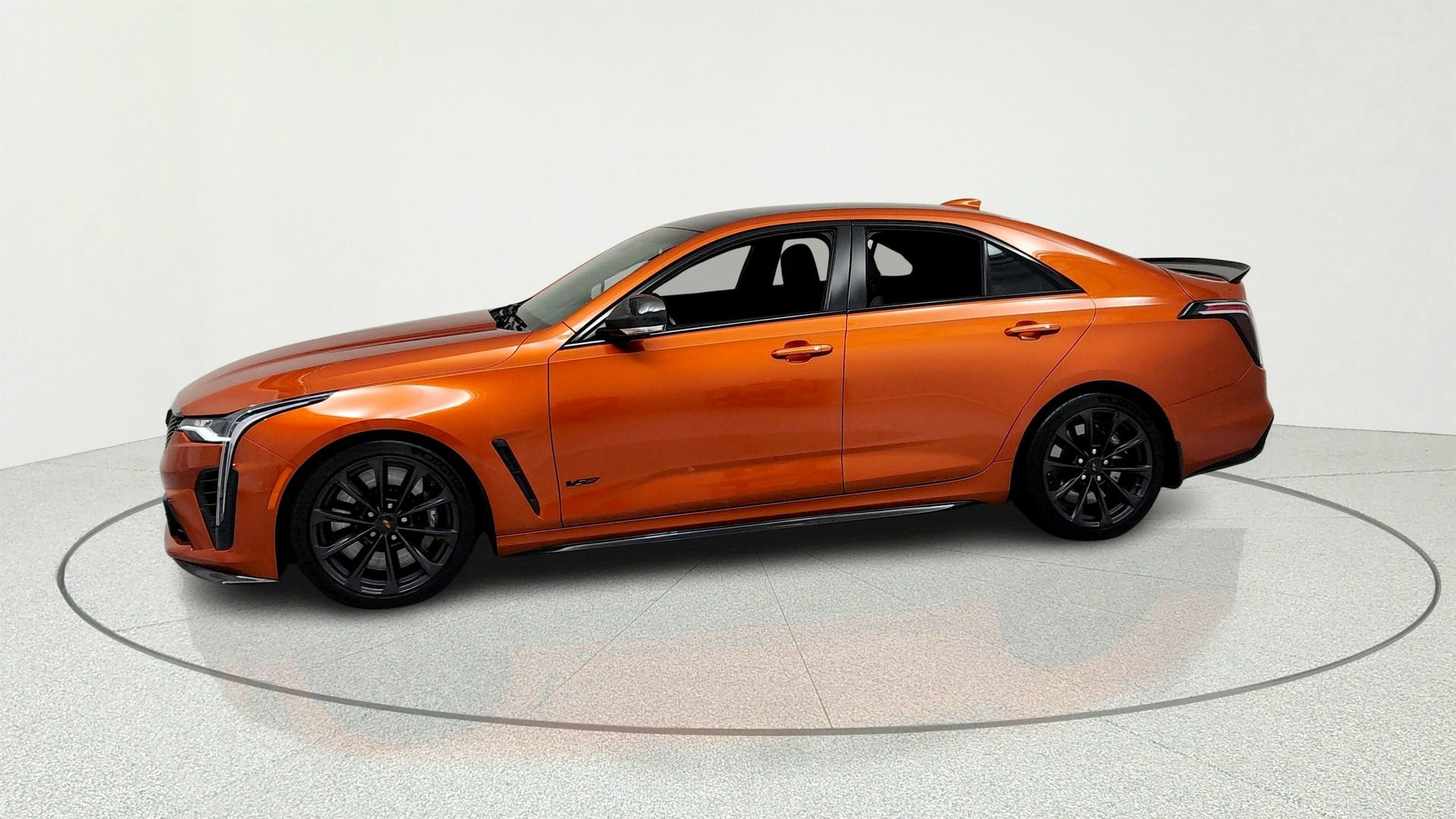 Used 2022 Cadillac CT4 V Blackwing RWD image 2