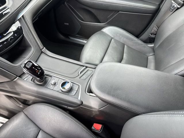 Used 2022 Cadillac XT5 Premium Luxury AWD/4WD image 24