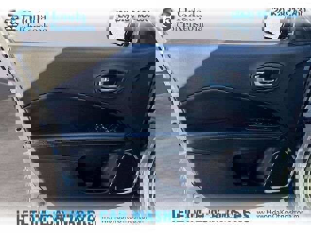 Used 2018 Jeep Compass Limited image 23