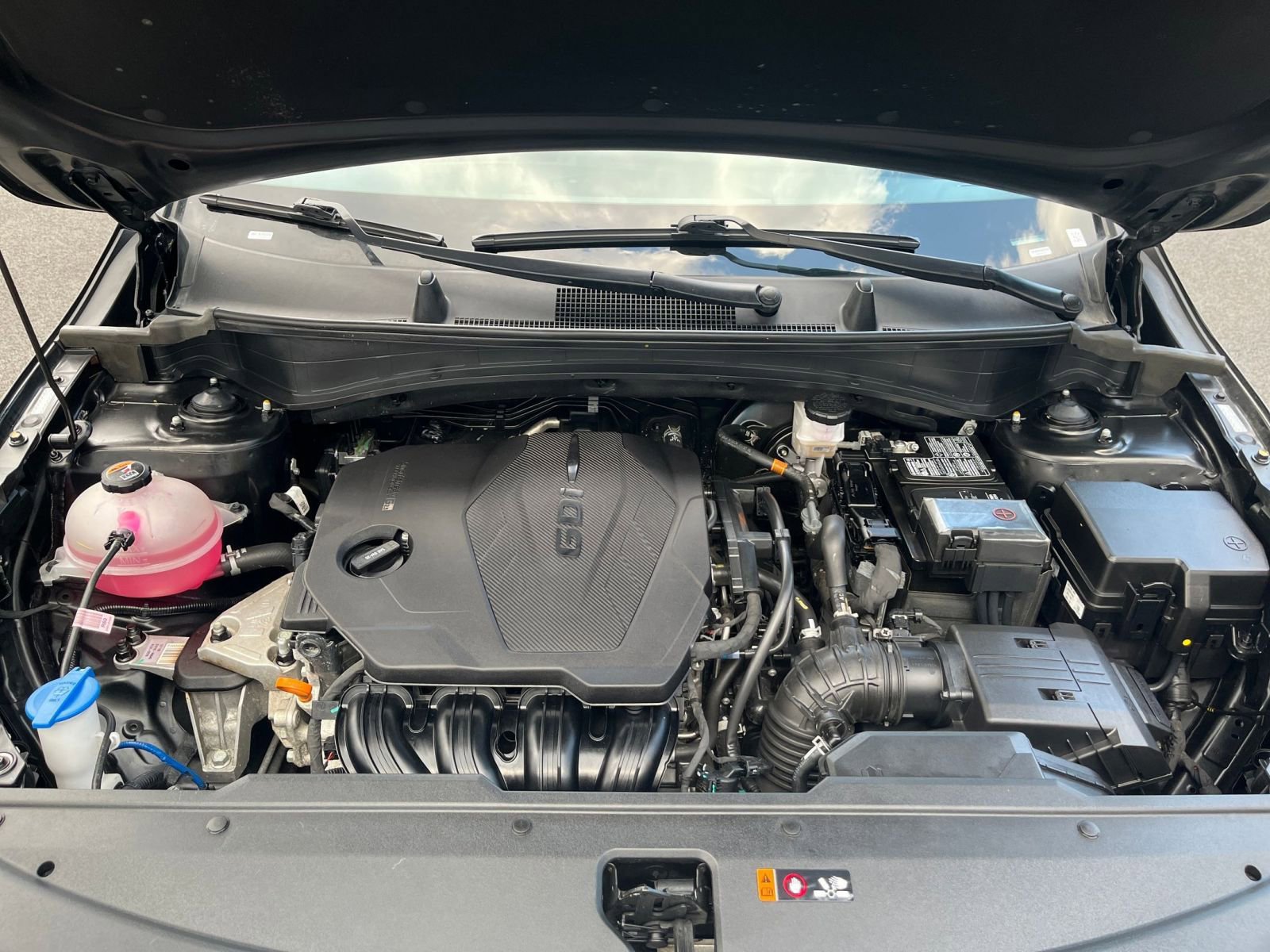 Used 2025 Kia Sportage LX FWD image 30