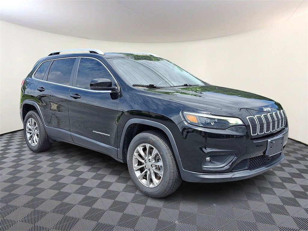 Used 2021 Jeep Cherokee Latitude Plus w/ Sun & Sound Group