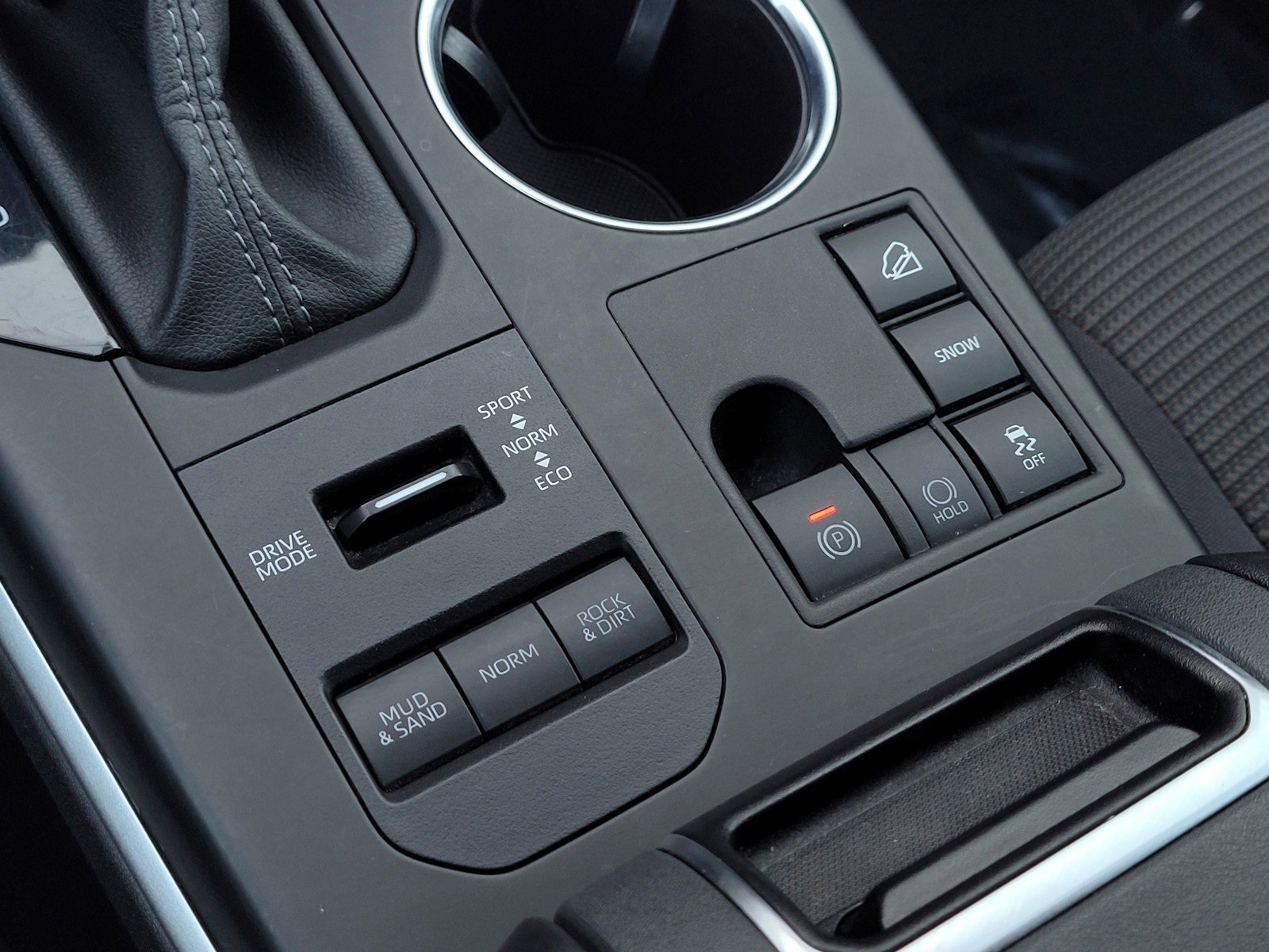 Certified 2024 Toyota Highlander LE image 19