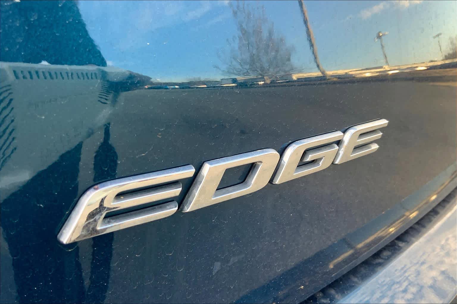 Used 2020 Ford Edge SEL w/ Cold Weather Package AWD/4WD image 10