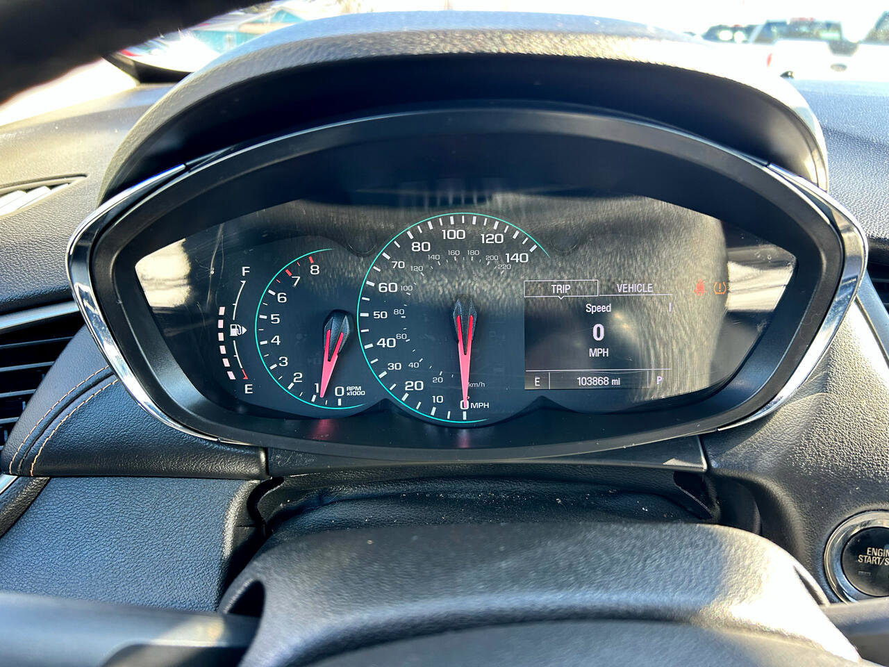 Used 2020 Chevrolet Trax LT w/ Redline Edition image 5