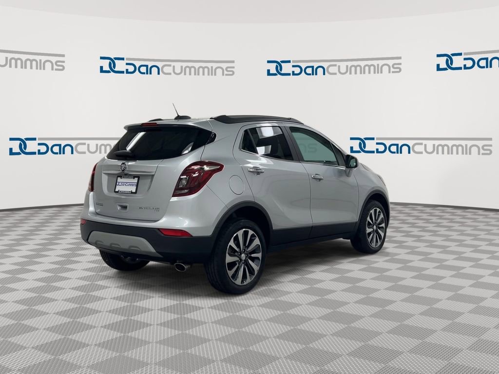 Used 2022 Buick Encore Preferred w/ Safety Package AWD/4WD image 8