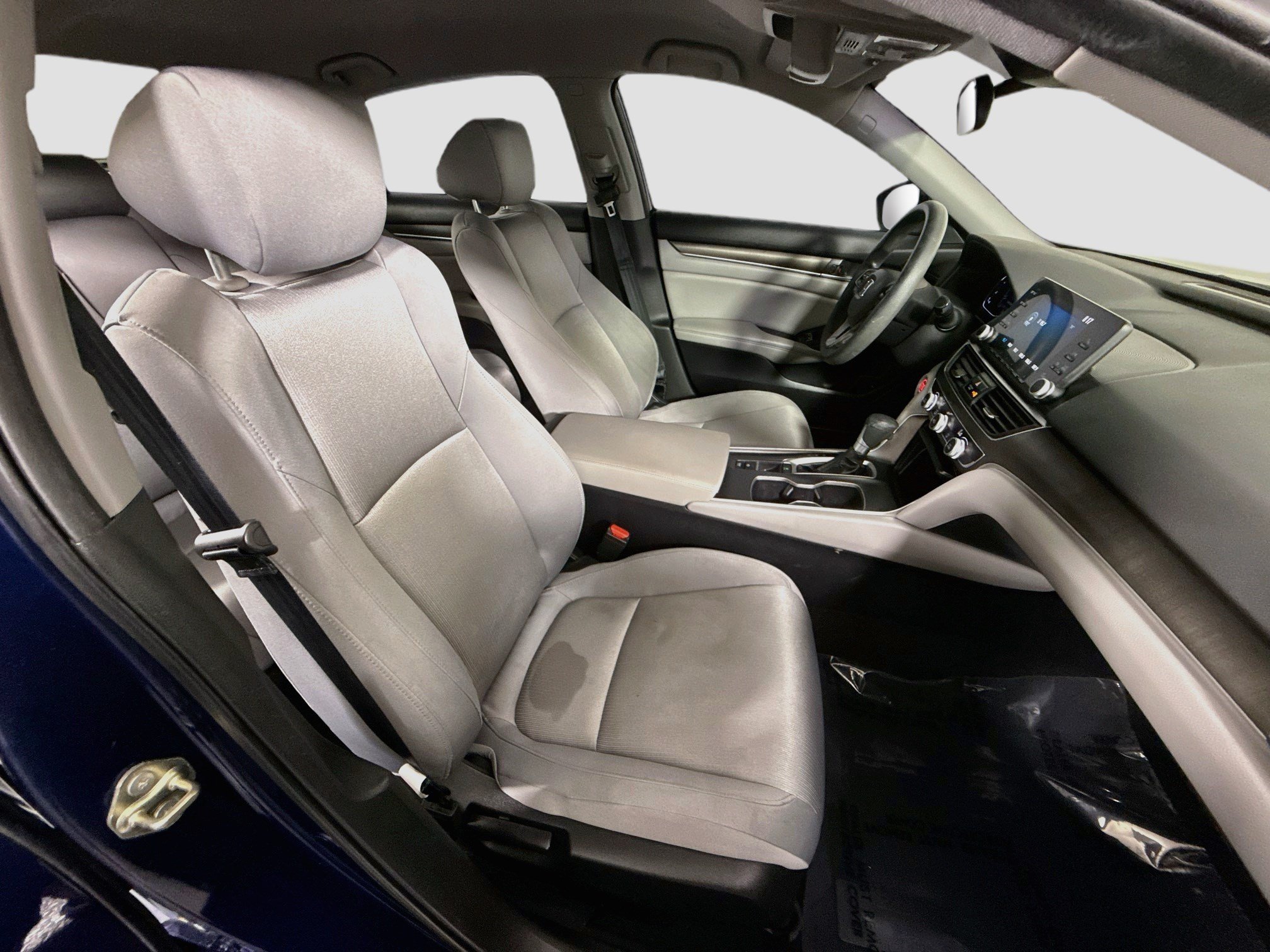 Used 2019 Honda Accord LX image 29