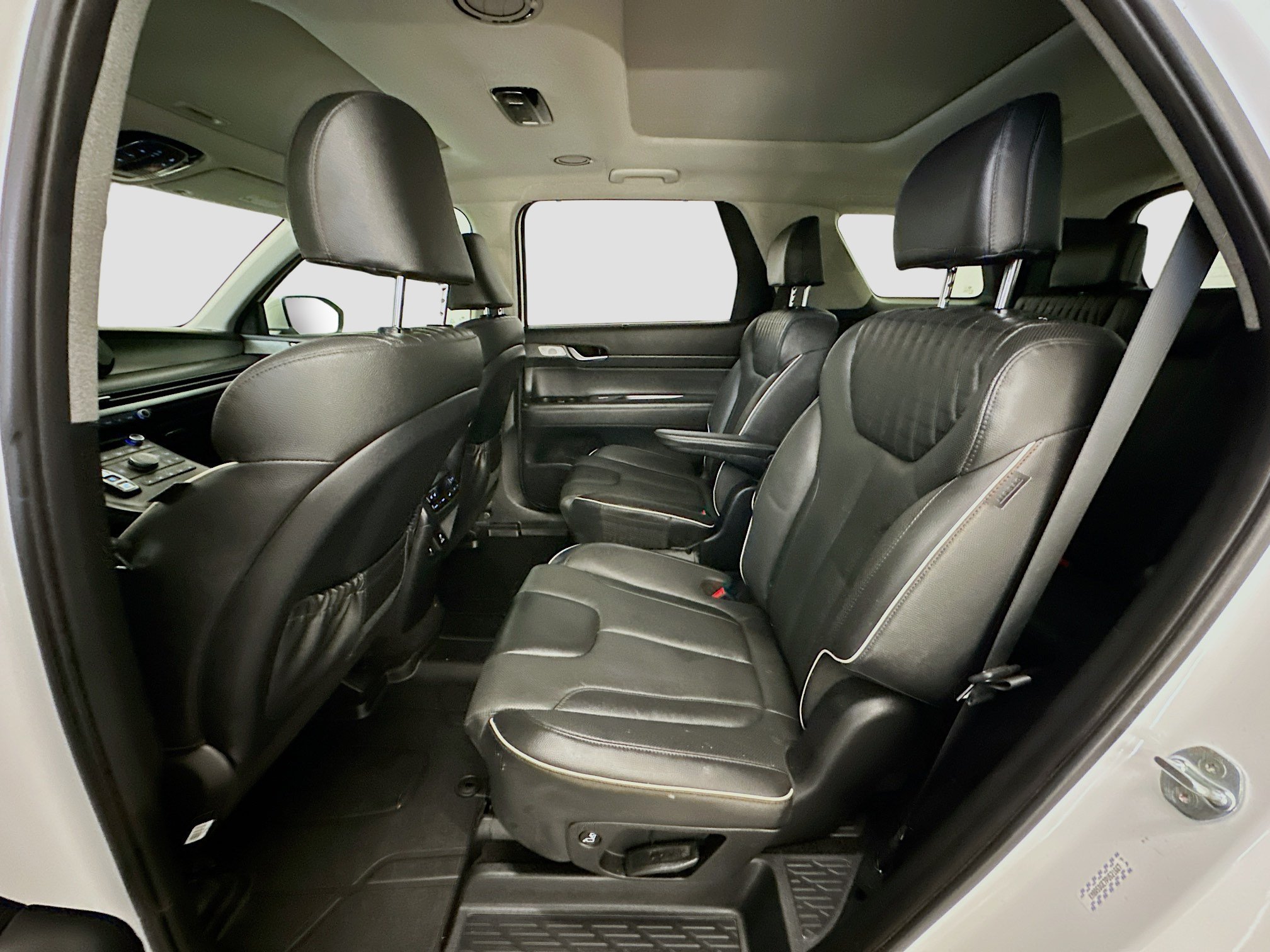 Used 2023 Hyundai Palisade Limited AWD/4WD image 30