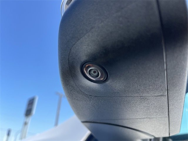 Used 2023 Chevrolet Traverse RS image 13