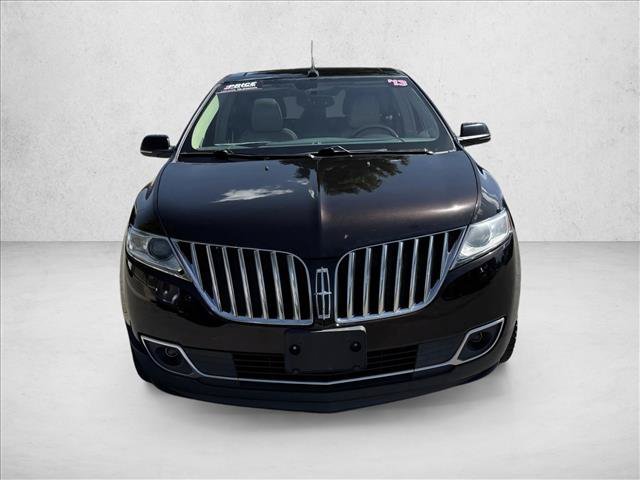 Used 2013 Lincoln MKX AWD image 2