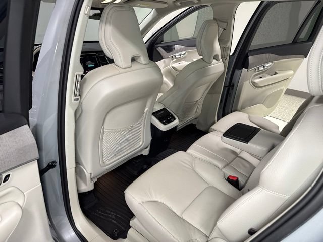 Used 2025 Volvo XC90 B6 Plus w/ Protection Package Premier AWD/4WD image 27