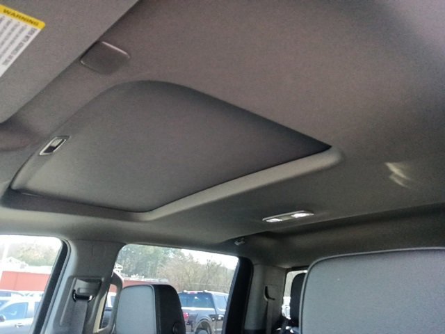 Used 2025 GMC Sierra 2500 Denali w/ Technology Package image 14