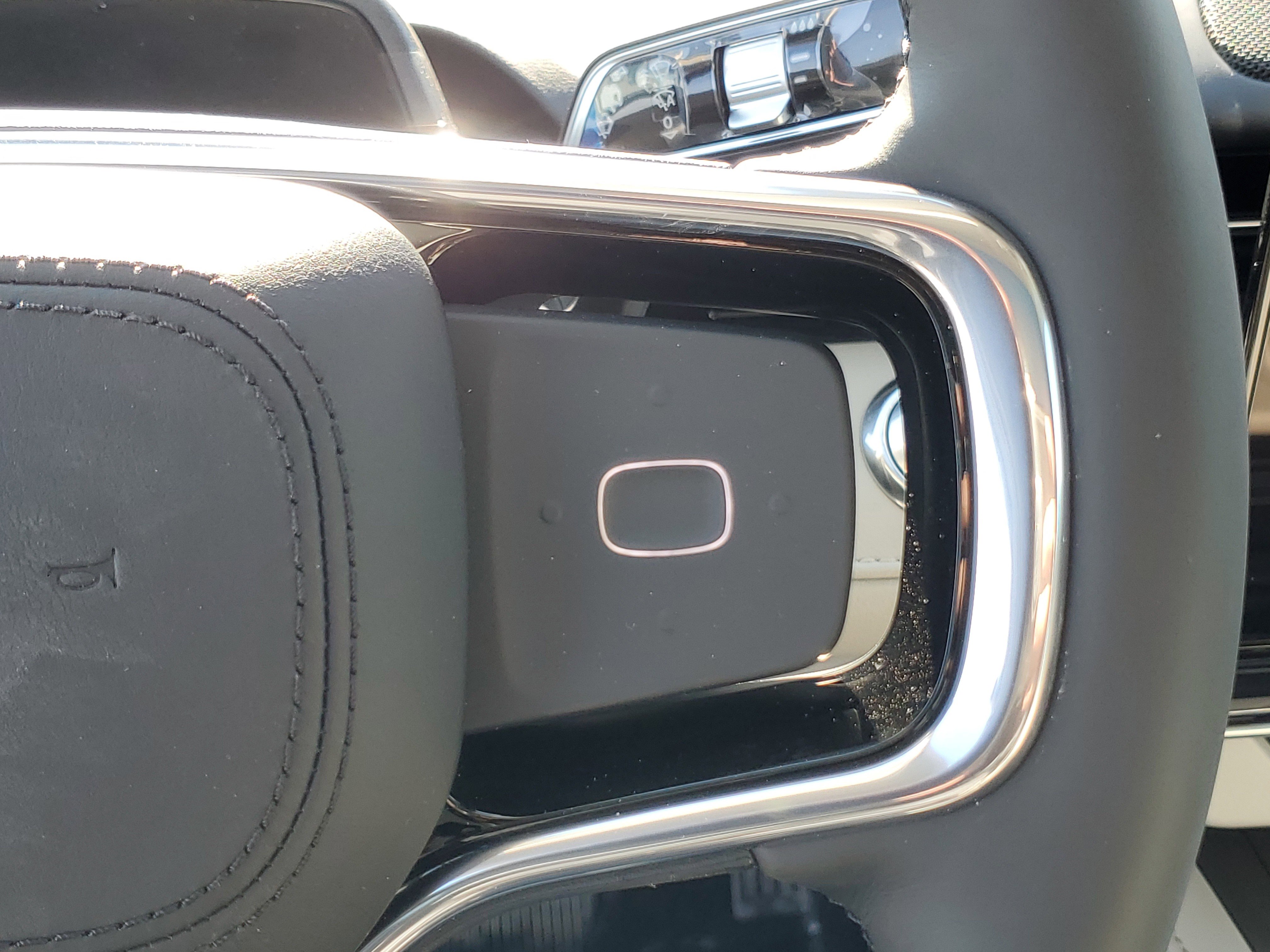 New 2026 Lincoln Nautilus Reserve w/ Jet Appearance Package image 18