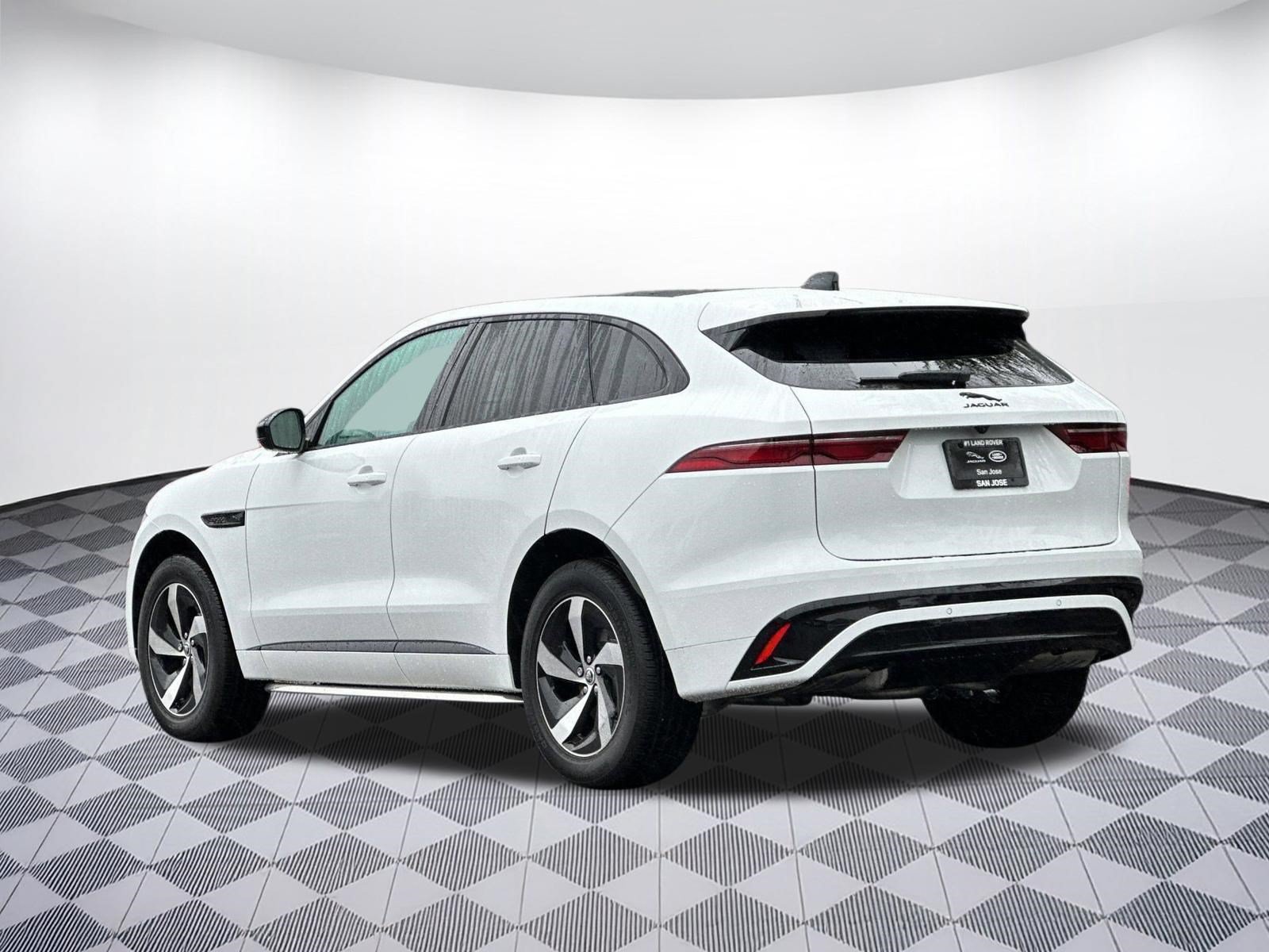 New 2025 Jaguar F-PACE R-Dynamic S AWD/4WD image 2