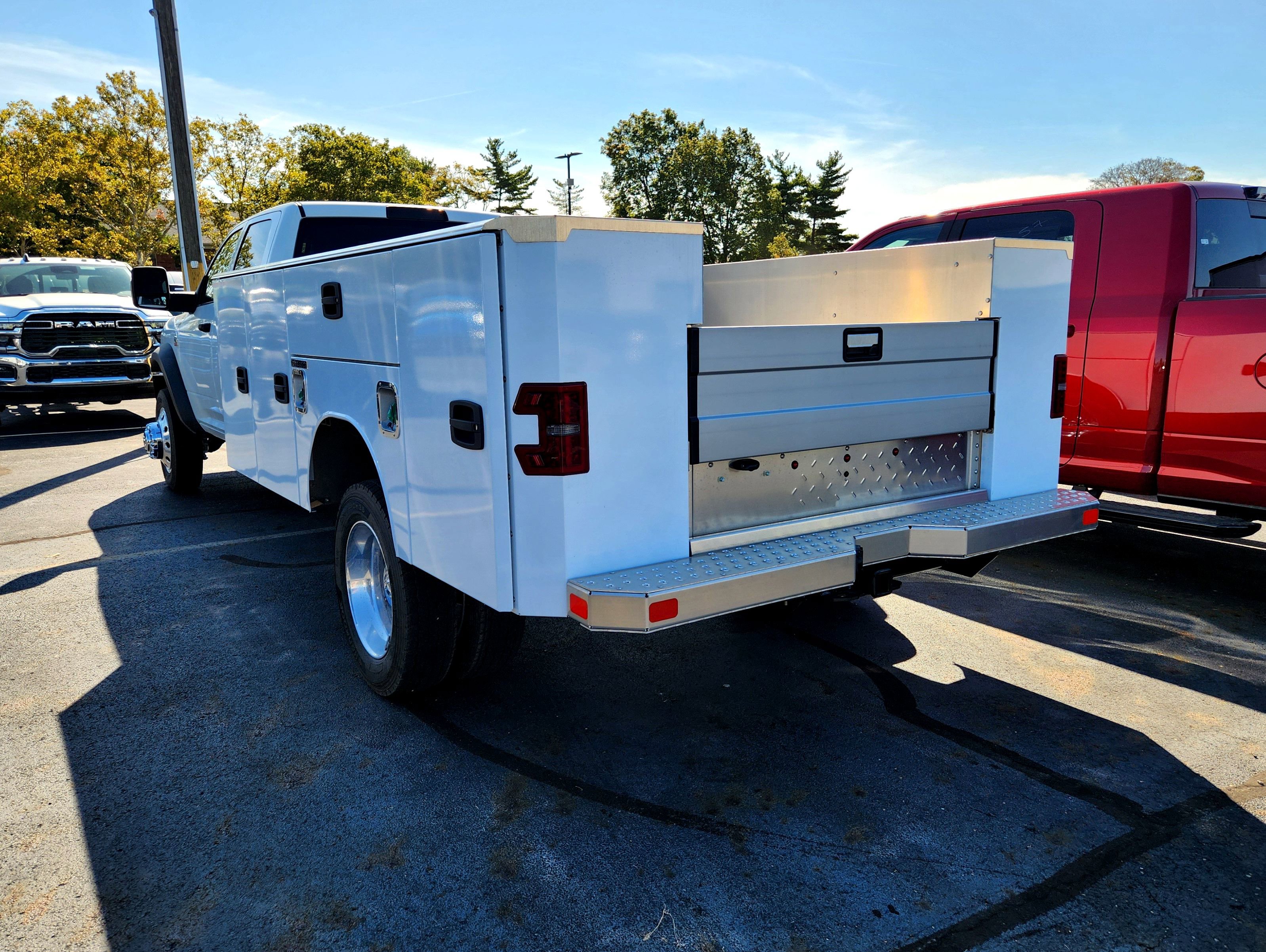 New 2026 RAM 5500 Tradesman w/ Chrome Appearance Group image 7