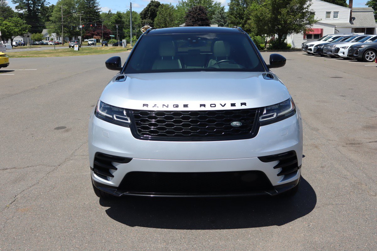 Used 2019 Land Rover Range Rover Velar R-Dynamic SE AWD/4WD image 2