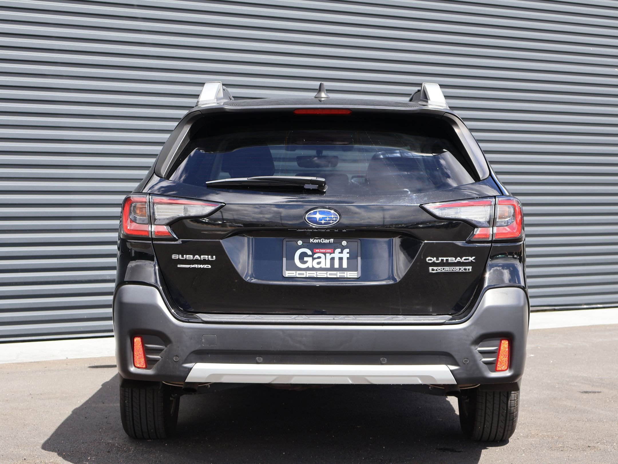 Used 2020 Subaru Outback Touring XT AWD/4WD image 6