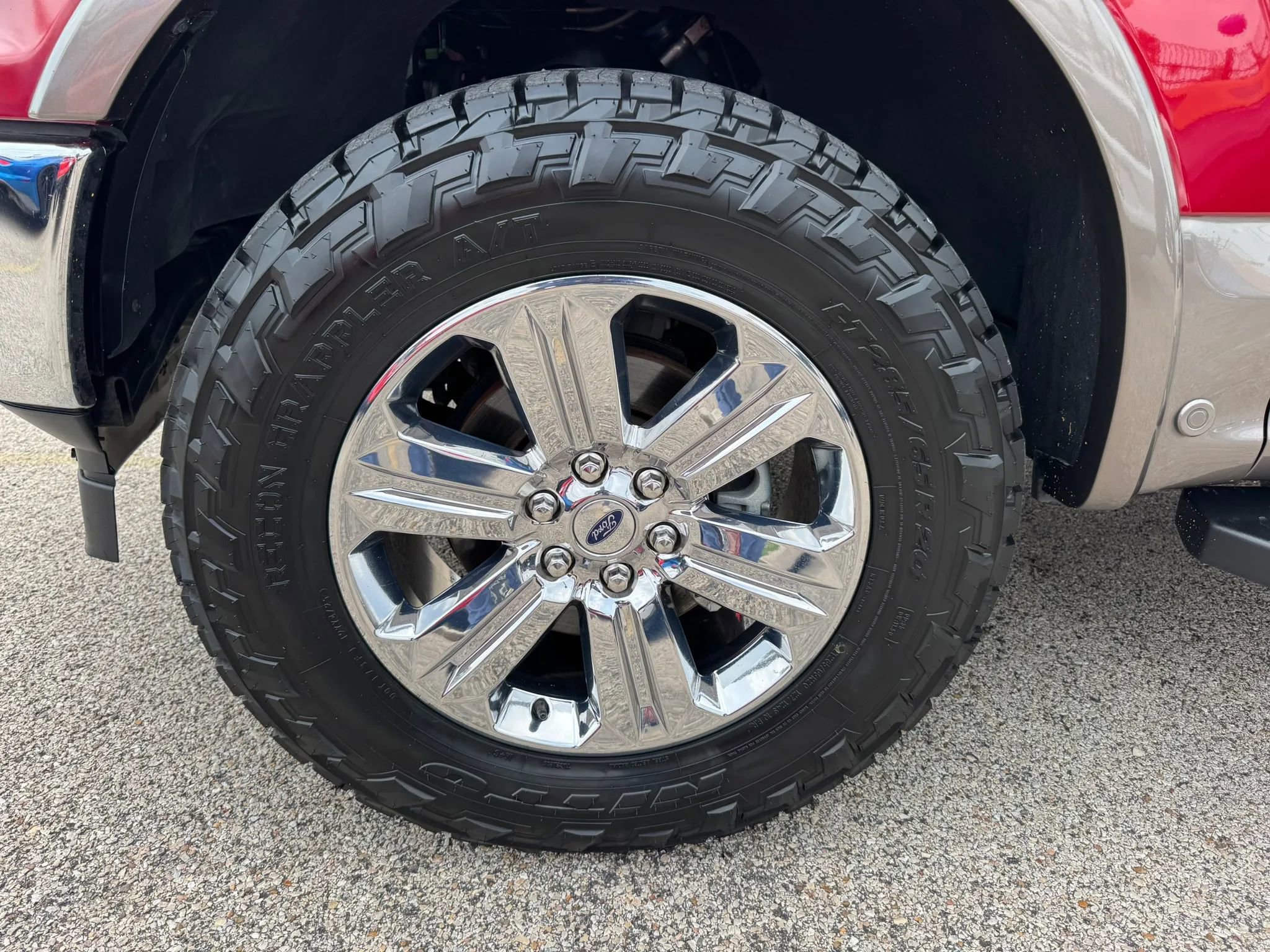 Used 2019 Ford F150 Lariat w/ Equipment Group 502A Luxury RWD image 12