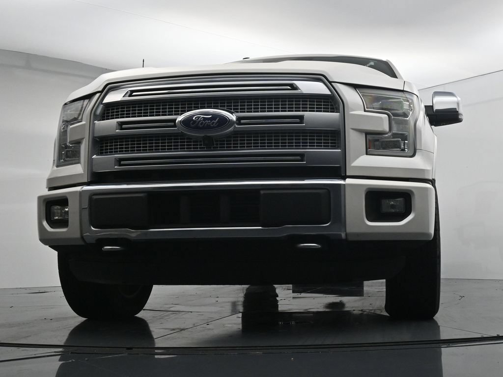 Used 2016 Ford F150 Platinum w/ Equipment Group 701A Luxury AWD/4WD image 28