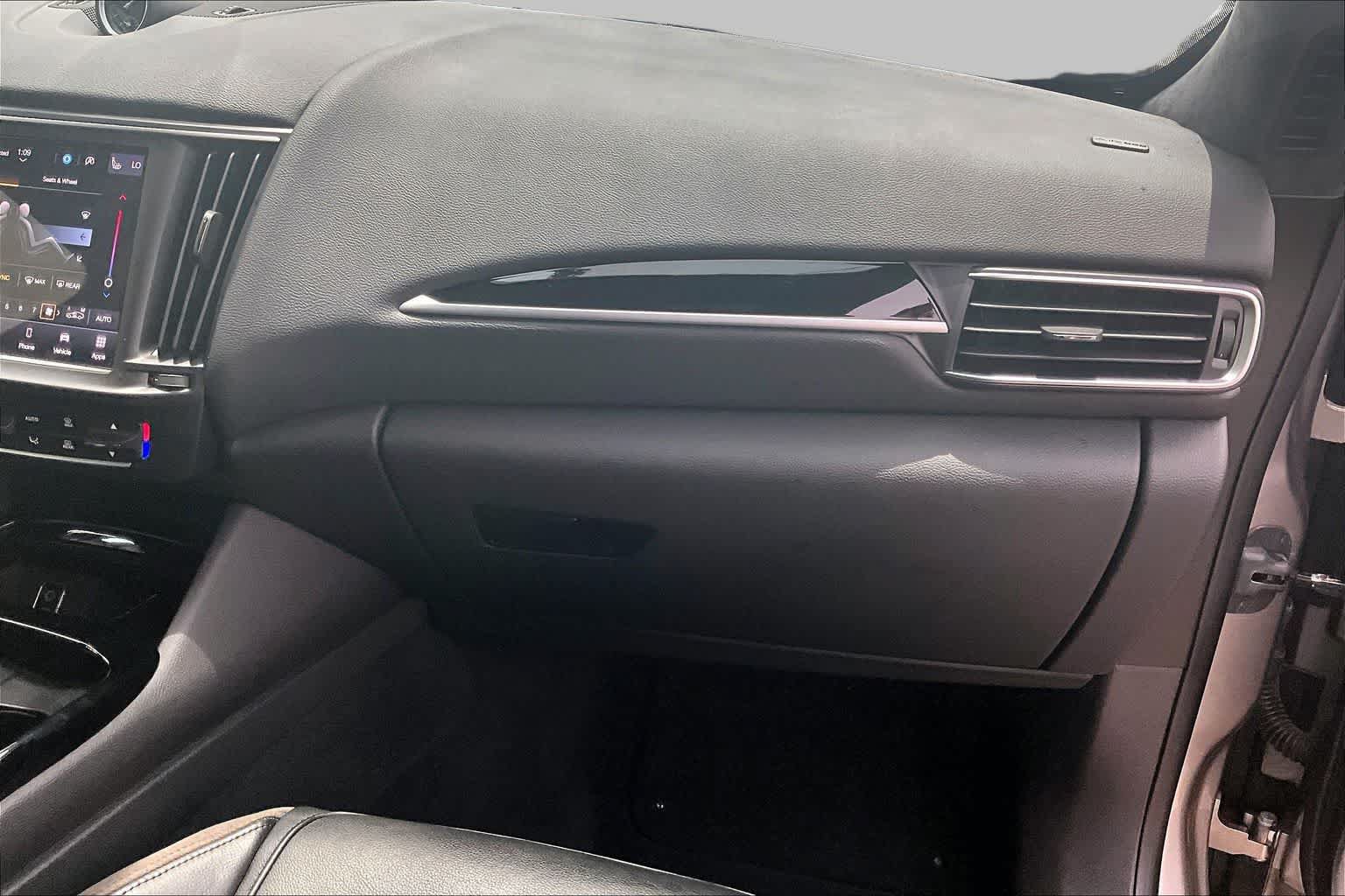 Used 2022 Maserati Levante Modena AWD/4WD image 19