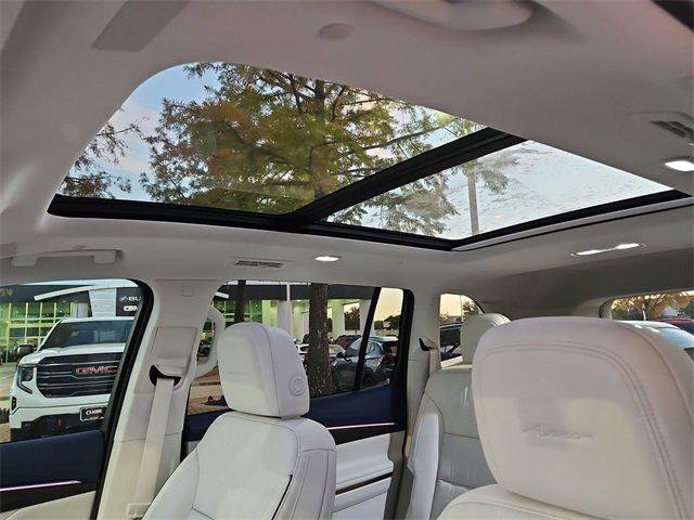 New 2026 Buick Enclave Avenir w/ Super Cruise Package image 24