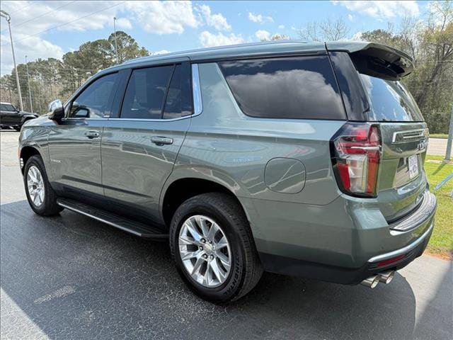 Used 2024 Chevrolet Tahoe Premier RWD image 3
