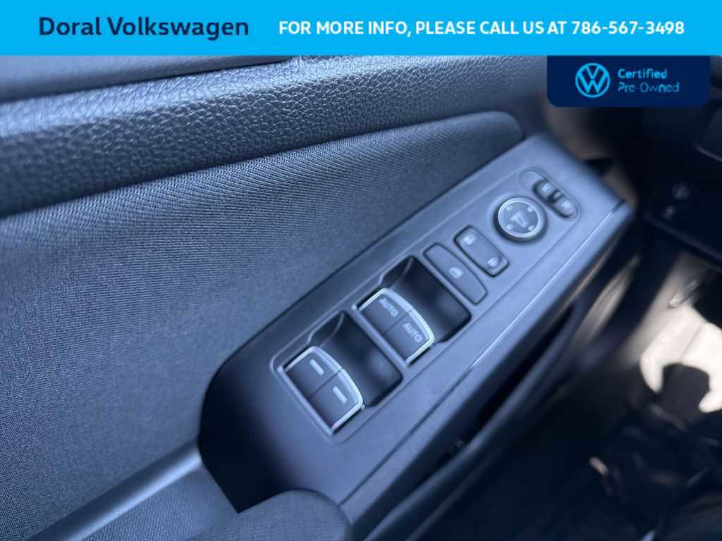 Used 2024 Honda Civic Sport image 21