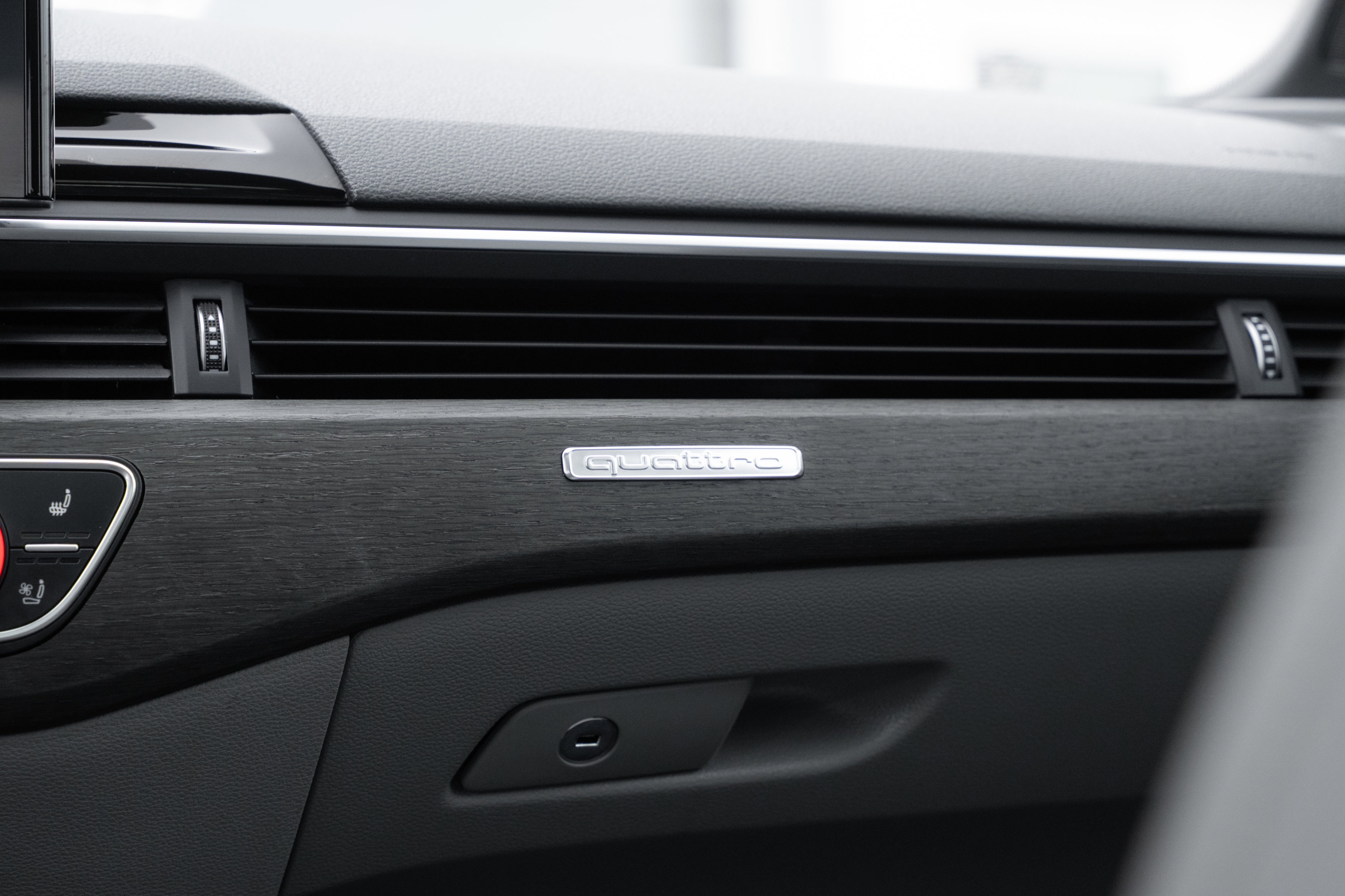 Used 2020 Audi A4 2.0T Premium Plus w/ Premium Plus Package image 15