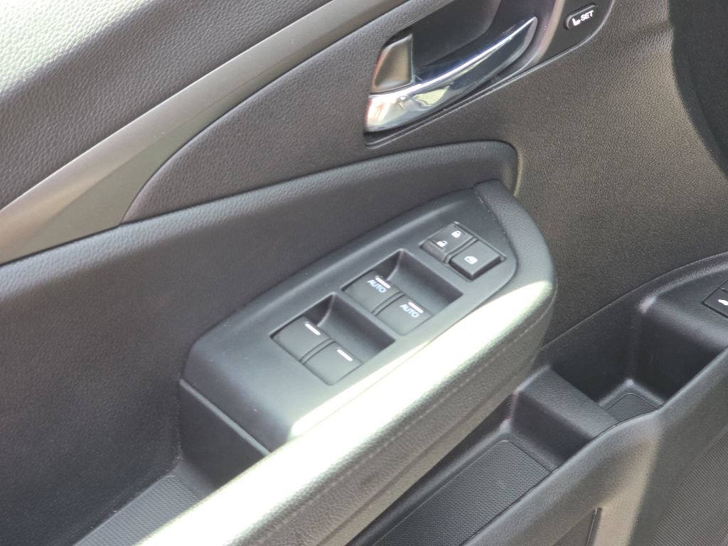 Used 2020 Honda Pilot EX-L image 32