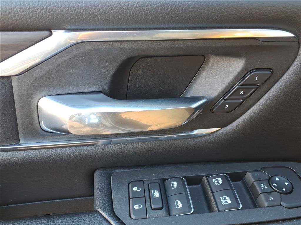 Used 2025 RAM 1500 Laramie image 14