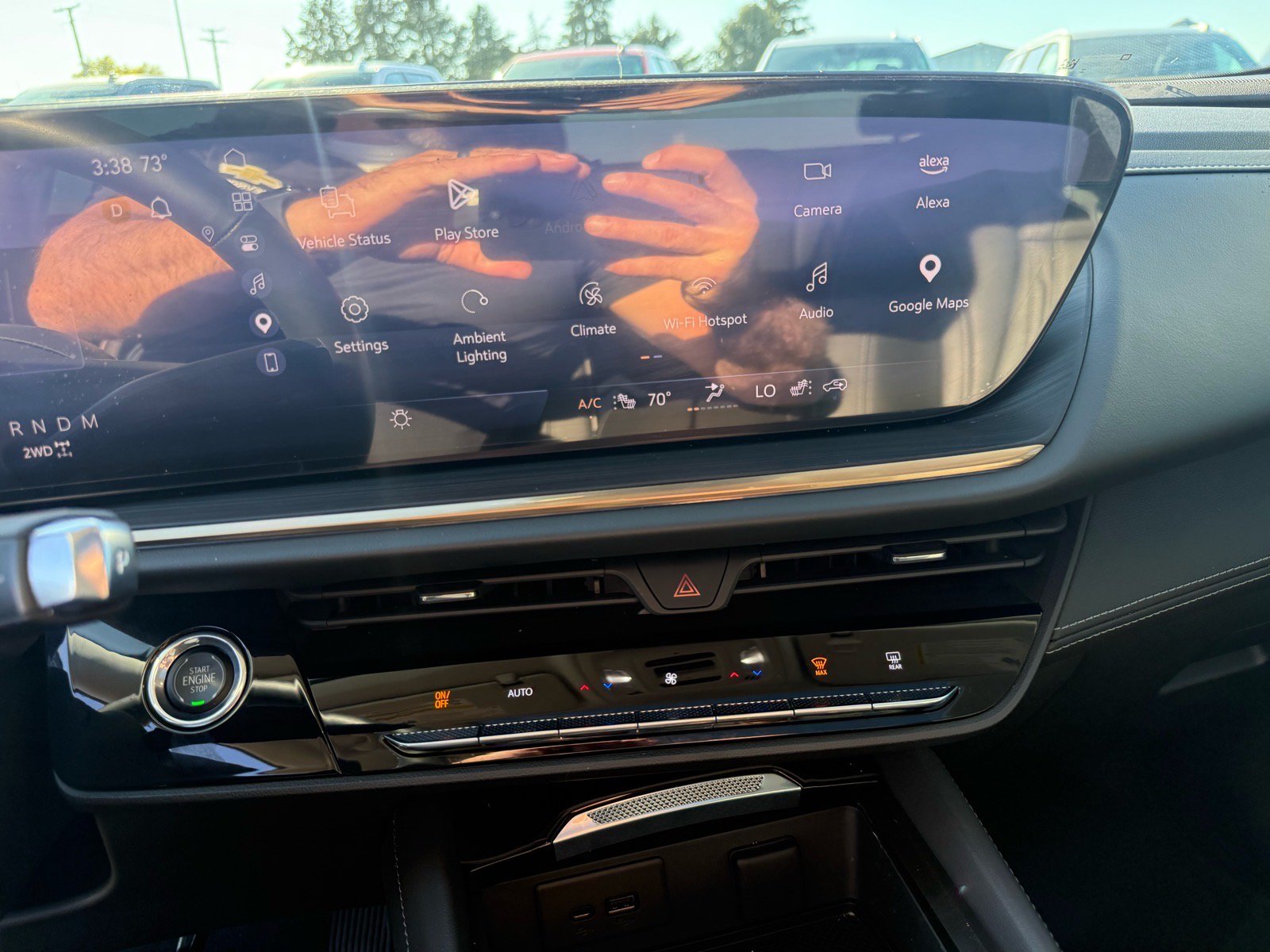 Used 2025 Buick Envision Avenir AWD/4WD image 23