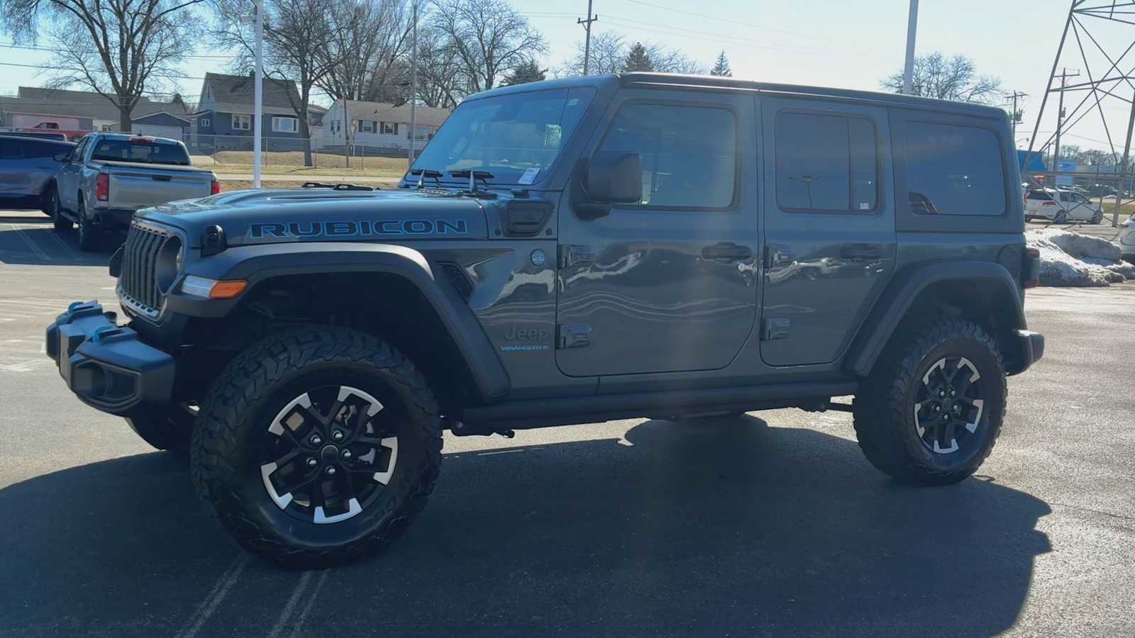 Used 2025 Jeep Wrangler Unlimited Rubicon 4xe w/ Safety Group image 6