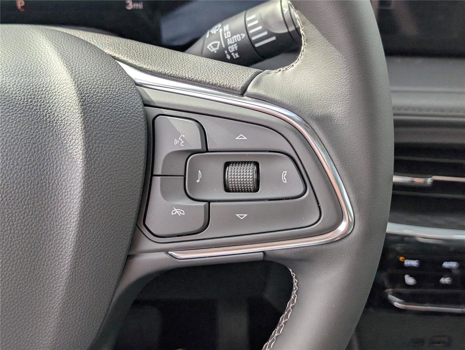 New 2026 Buick Encore GX Avenir w/ Avenir Technology Package image 27