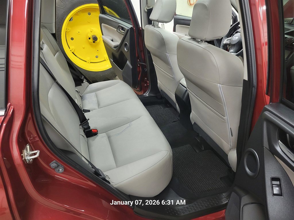 Used 2015 Subaru Forester 2.5i Limited image 11