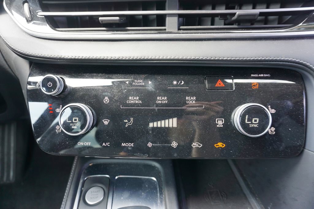 Used 2023 INFINITI QX60 Luxe w/ Cargo Package image 12