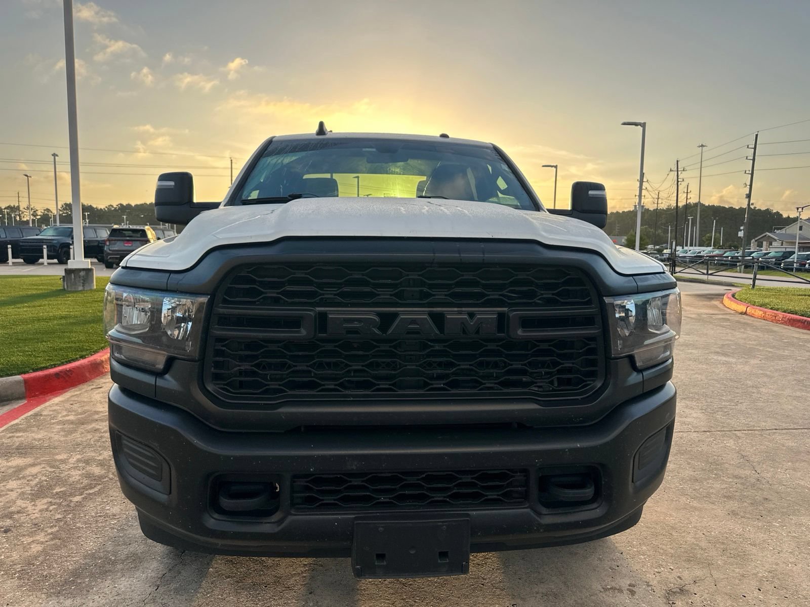 Used 2023 RAM 2500 Tradesman AWD/4WD image 2