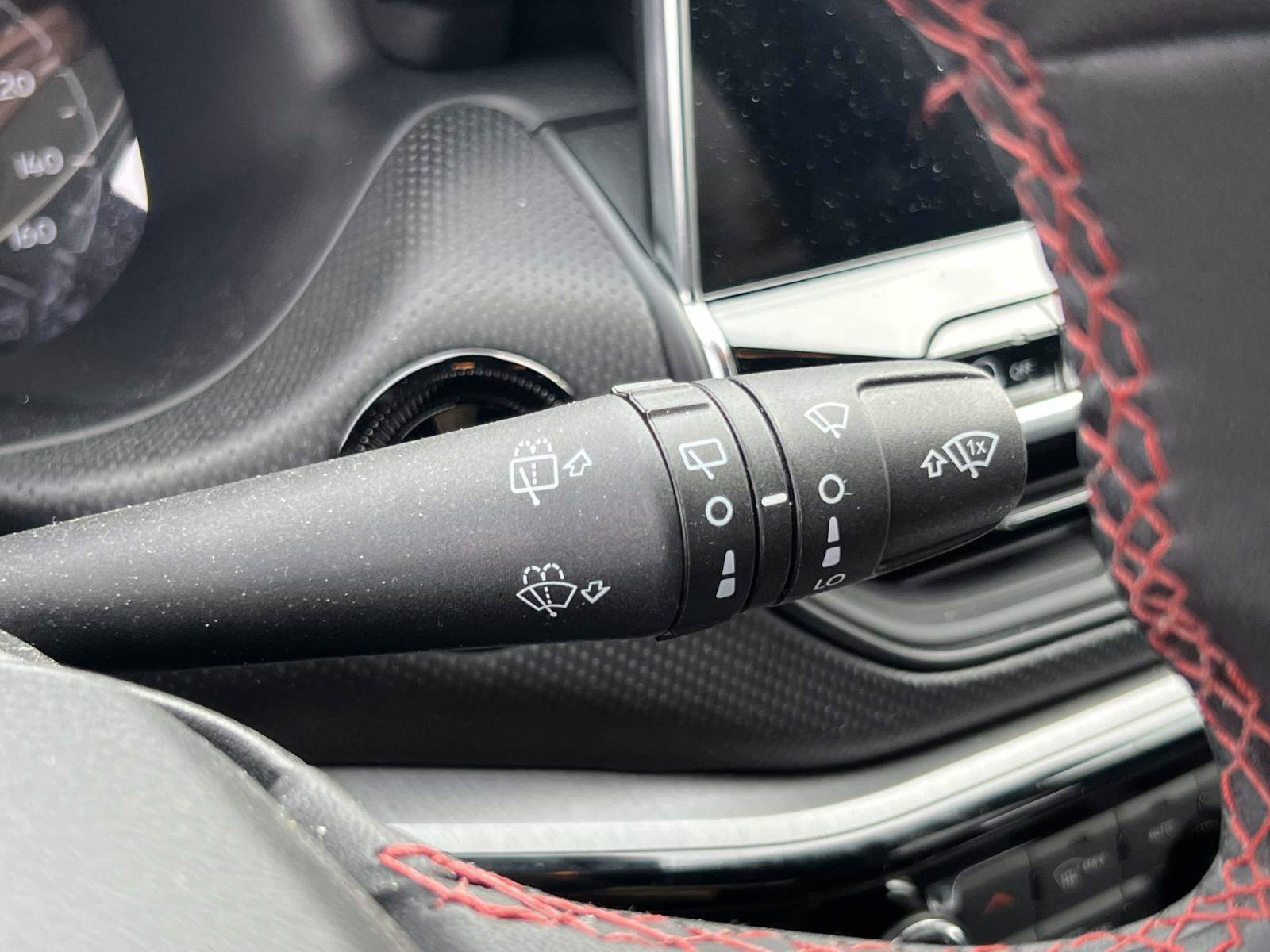 Used 2024 Jeep Compass Trailhawk image 15