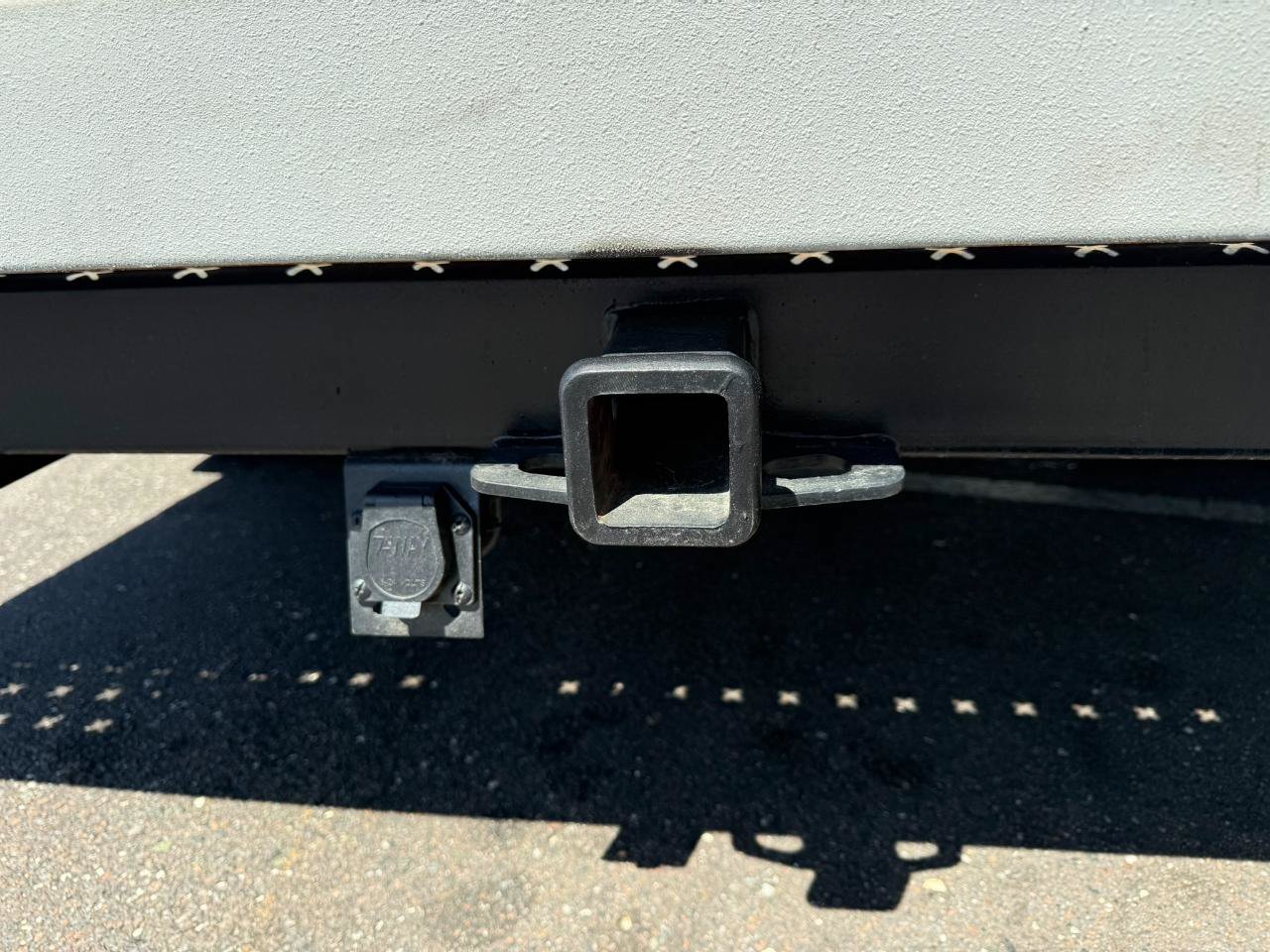 Used 2012 Ford F550 Luxury RWD image 12