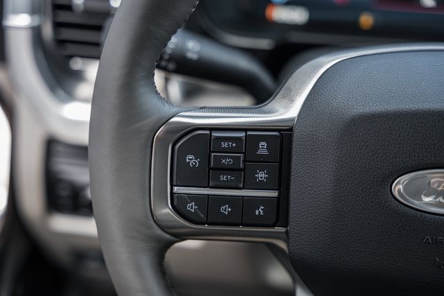 New 2026 Ford F250 Platinum image 39