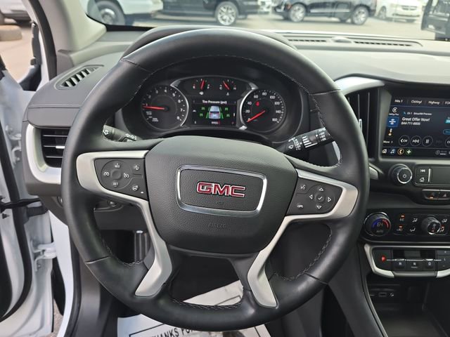 Used 2023 GMC Terrain SLT image 17