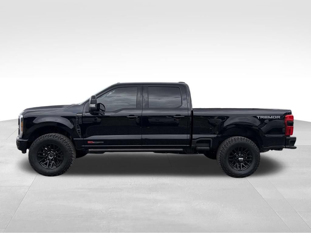 Used 2025 Ford F250 Platinum w/ Tremor Off-Road Package AWD/4WD image 12