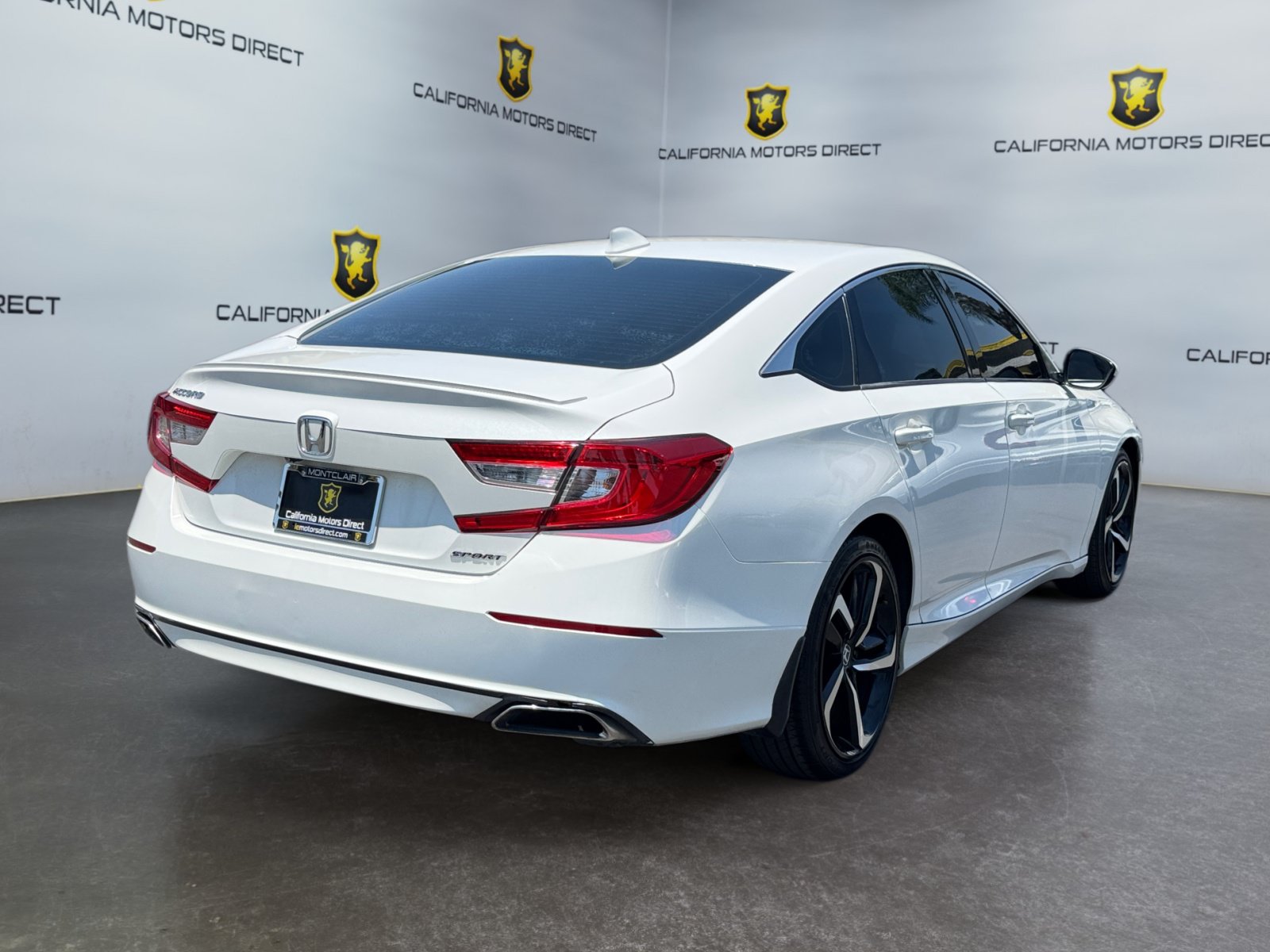 Used 2018 Honda Accord Sport image 5