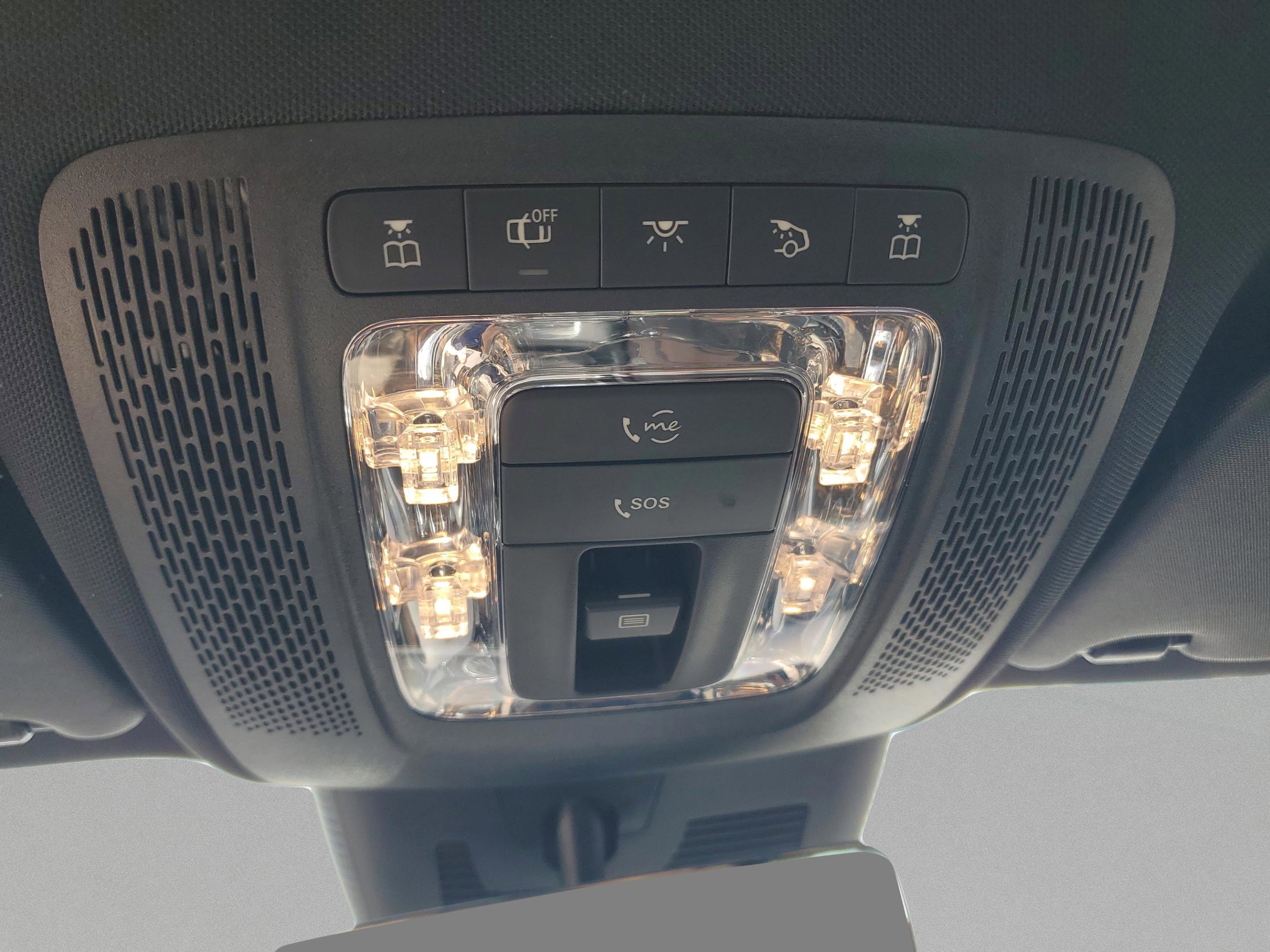 Certified 2025 Mercedes-Benz GLA 35 AMG 4MATIC image 32