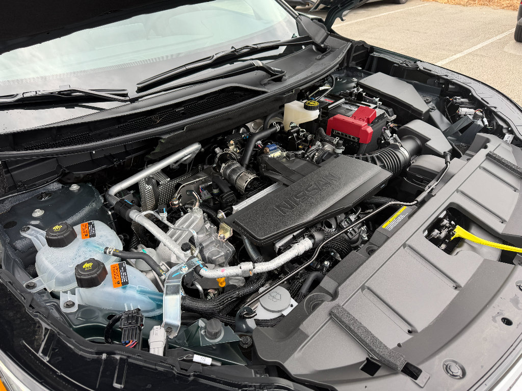 New 2026 Nissan Rogue SV AWD/4WD image 25