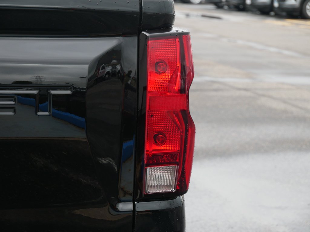 New 2026 Chevrolet Colorado W/T w/ WT Custom Package AWD/4WD image 7